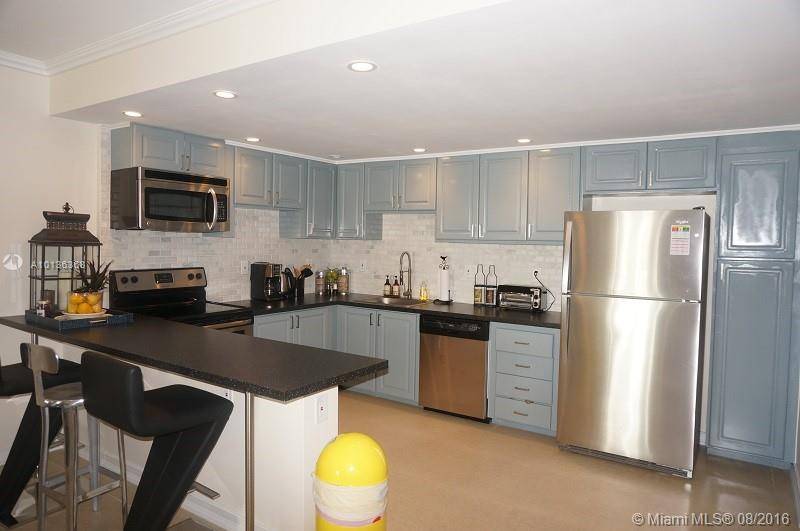19370 COLLINS AV SEASONALSunny Isles Beach - Condo/Co-Op/Seasonal,Condo condo unit 923 - picture