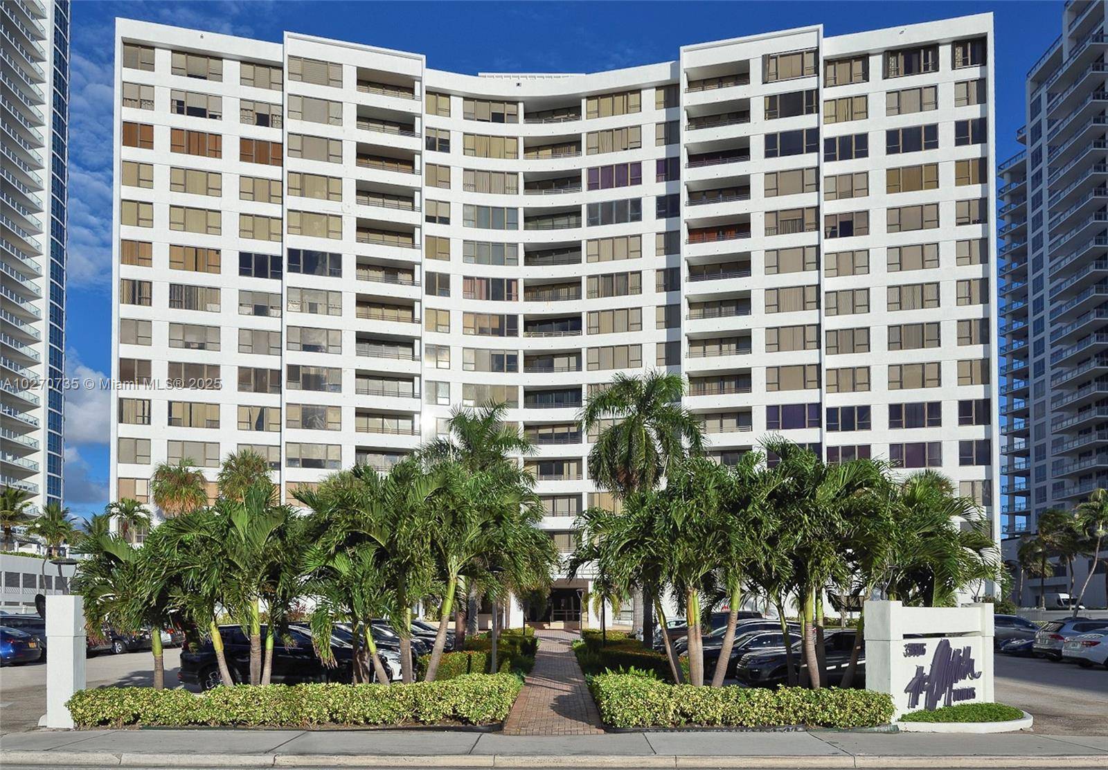 3505 S OCEAN DRHollywood - Condo/Co-Op/Seasonal,Condo condo unit 607 - picture