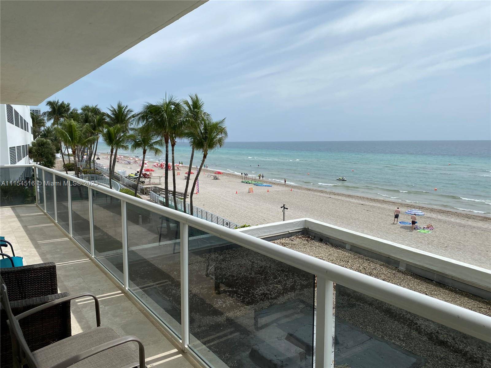 3725 S Ocean DrHollywood - Condo/Co-Op/Seasonal,Condo condo unit 301 - picture