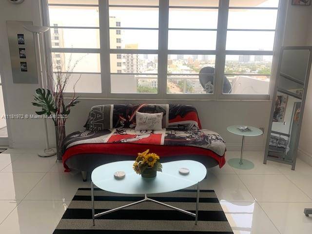 100 LINCOLN RDMiami Beach - Condo/Co-Op/Seasonal,Condo condo unit 1509 - picture
