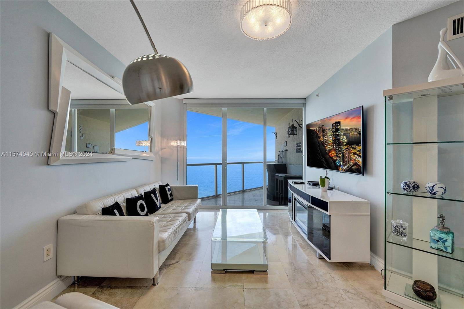 16699 Collins AveSunny Isles Beach - Condo/Co-Op/Annual,Condo condo unit 4106 - picture
