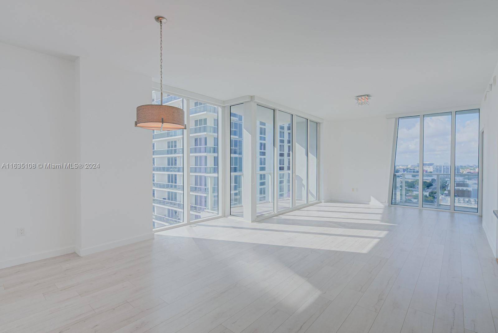 601 NE 27th StMiami - Condo 5+ Stories,Condo condo unit 1502 - picture