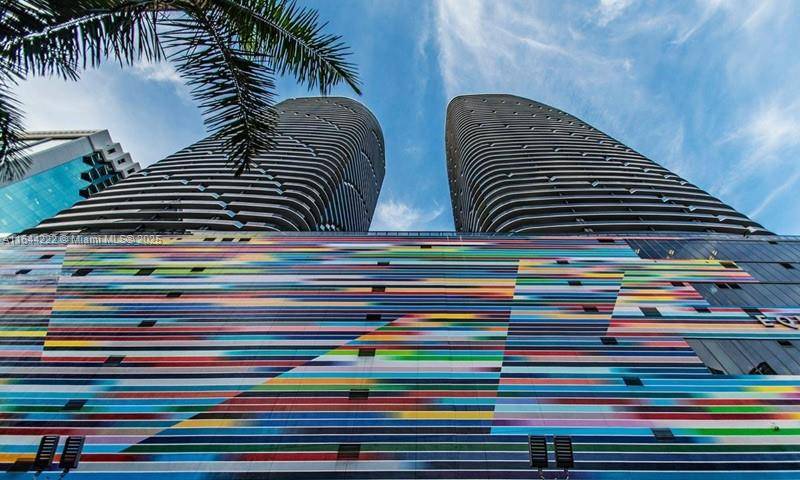 45 SW 9th StMiami - Condo 5+ Stories,Condo condo unit 1005 - picture