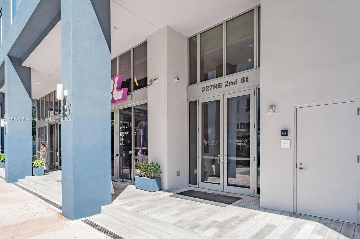227 NE 2nd StMiami - Condo 5+ Stories,Condo condo unit 2613 - picture