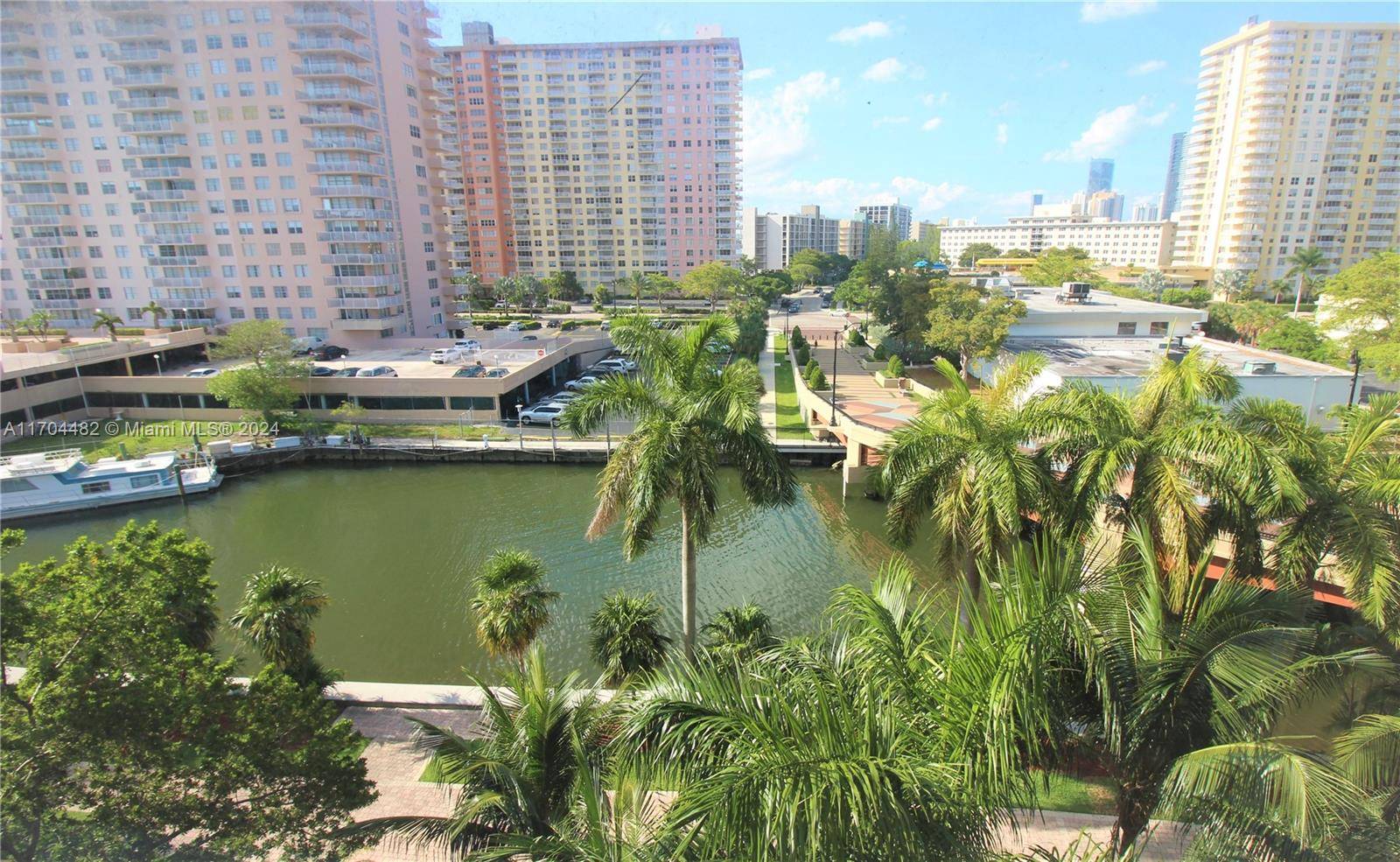 17150 N Bay RdSunny Isles Beach - Condo 5+ Stories,Condo condo unit 2612 - picture