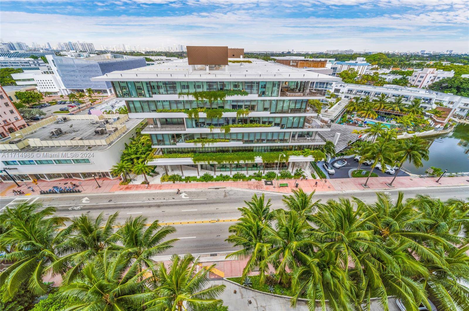 2301 Collins AveMiami Beach - Condo 5+ Stories,Condo condo unit 1030 - picture