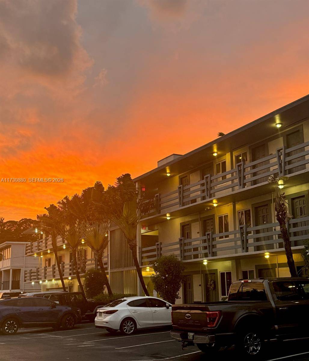 1535 SE 15th StFort Lauderdale - Condo 1-4 Stories,Condo condo unit 304 - picture