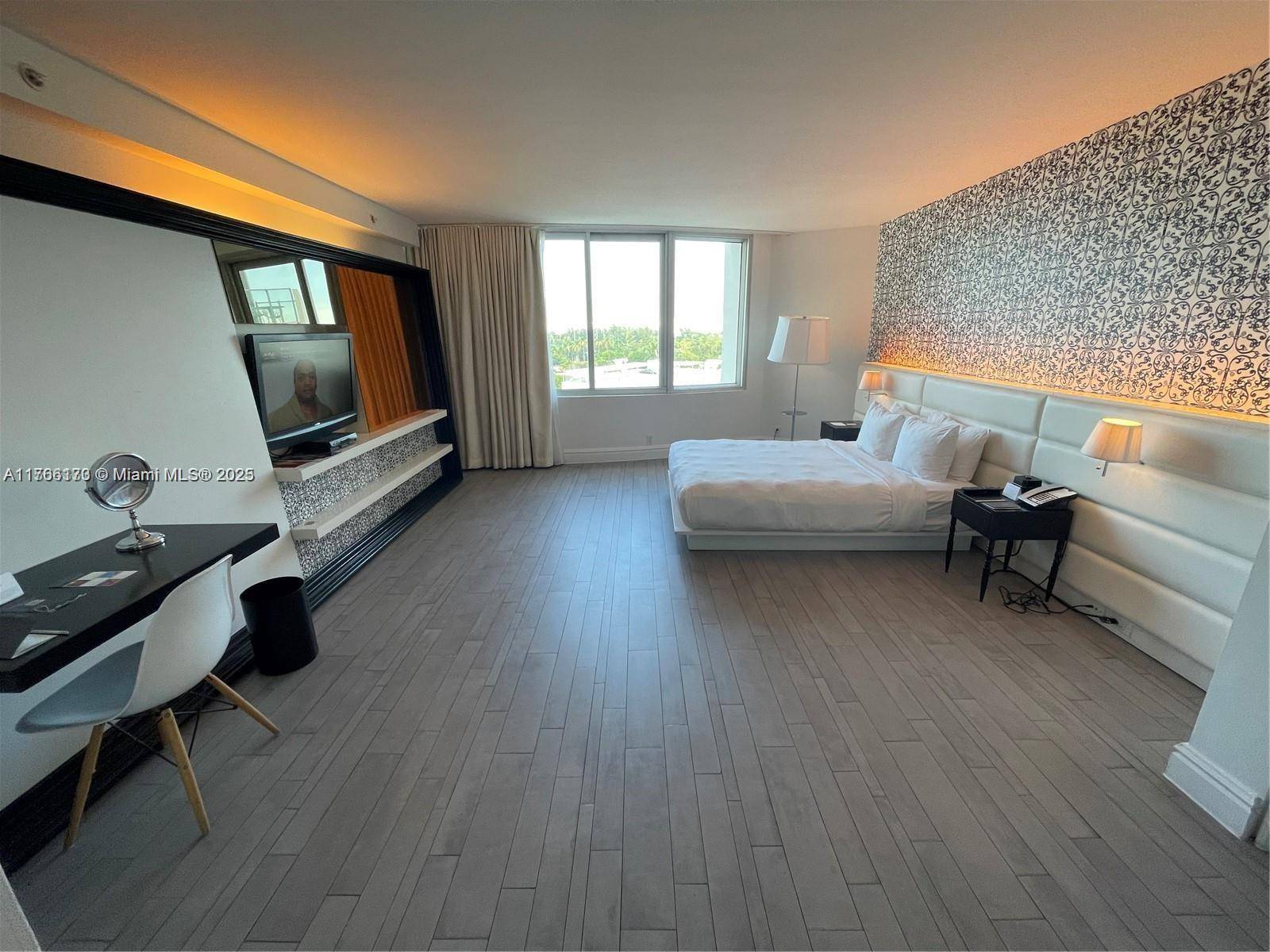 1100 West AveMiami Beach - Condo-Hotel,Condo condo unit 807 - picture