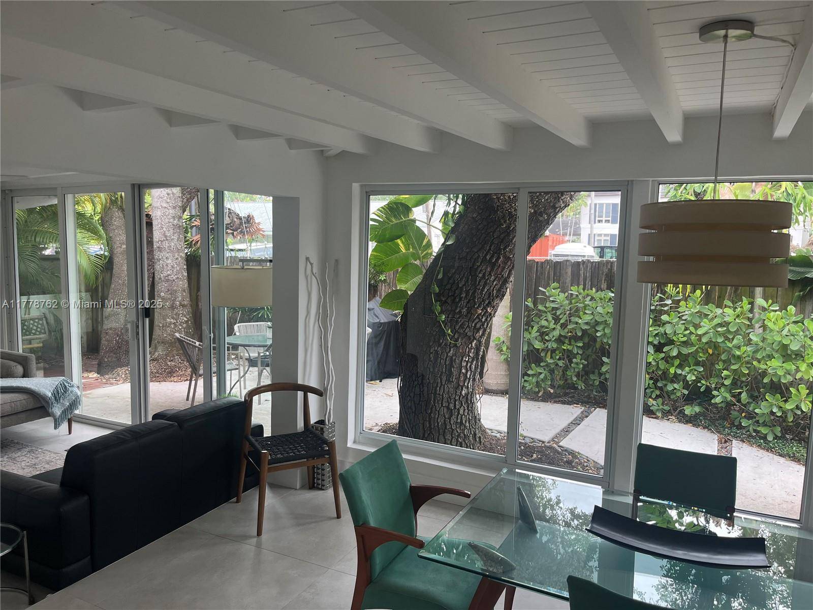 701 SW 9th AveFort Lauderdale - picture