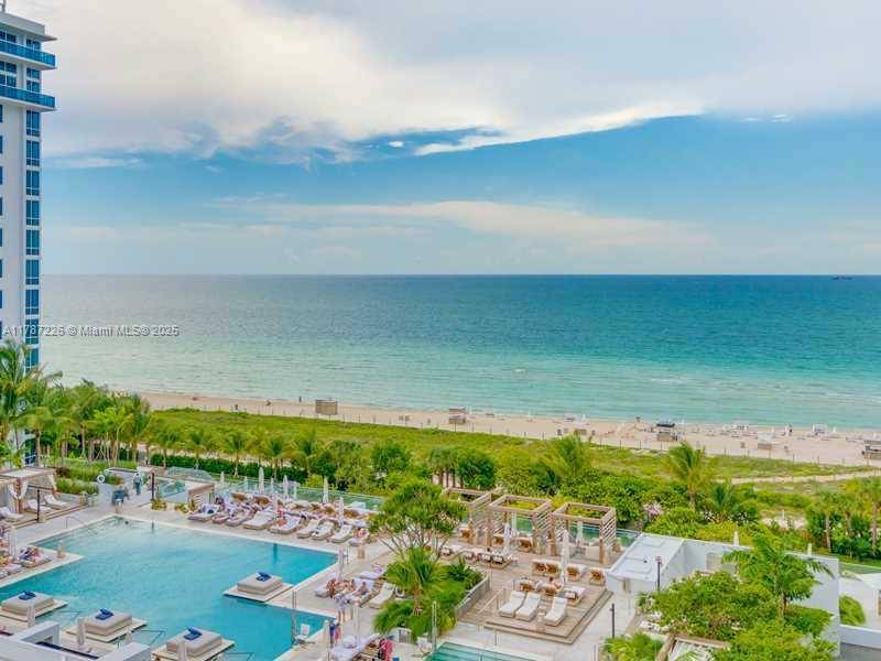 2301 COLLINS AVMiami Beach - Condo/Co-Op/Annual,Condo condo unit 1221 - picture