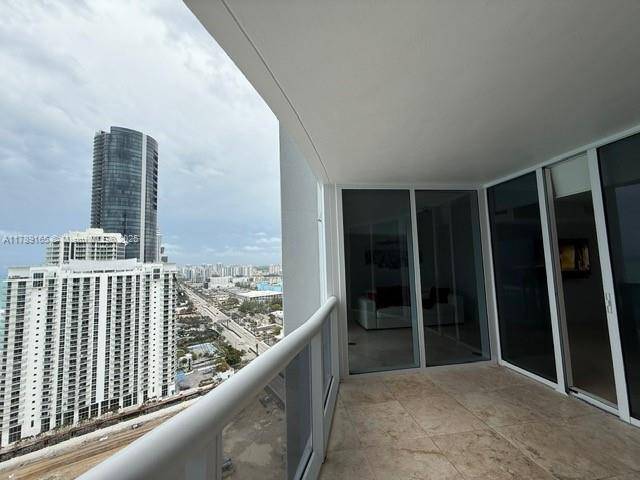 18911 Collins AveSunny Isles Beach - Condo/Co-Op/Annual,Condo condo unit 2804 - picture