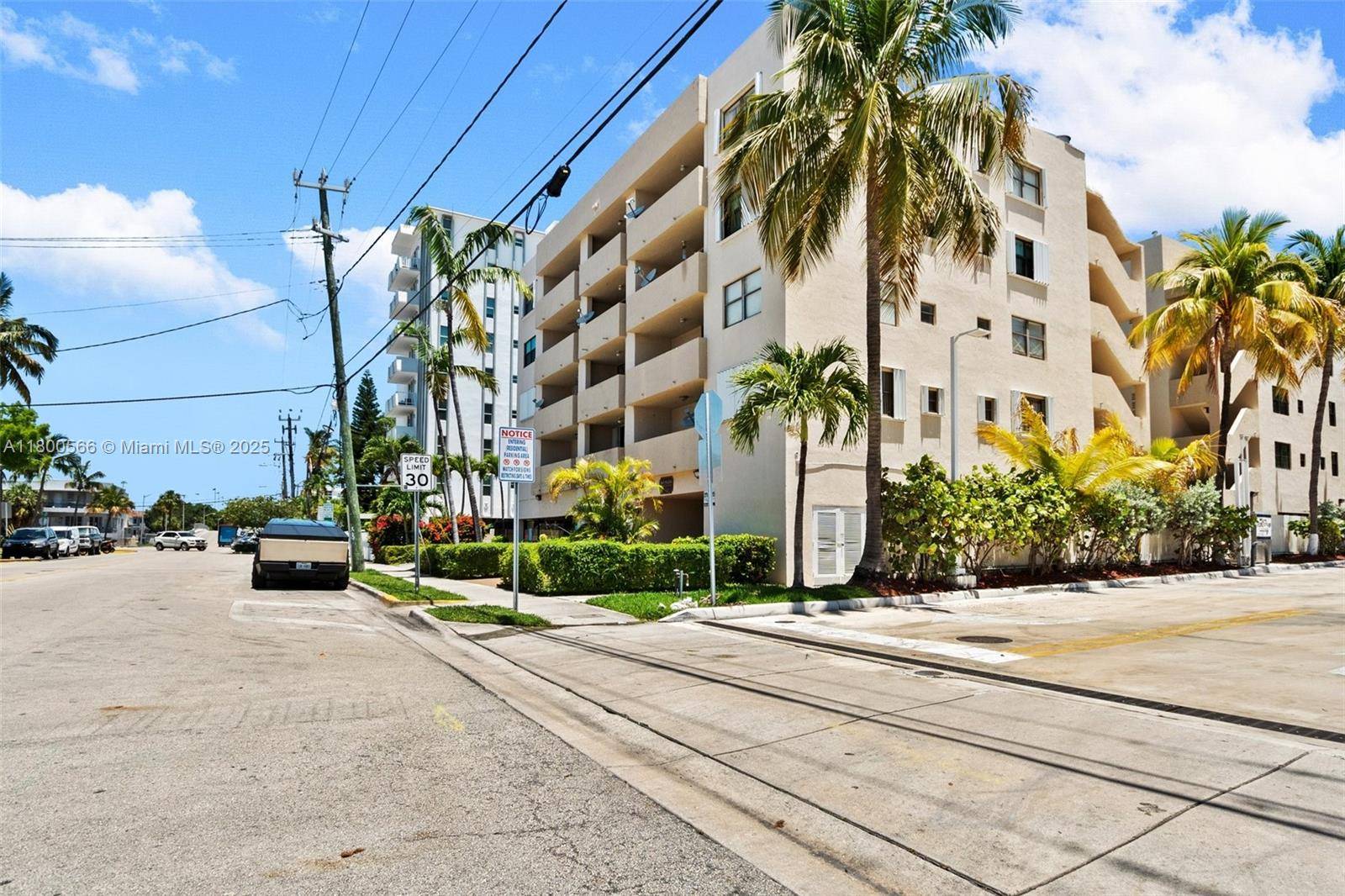 7125 Bay DrMiami Beach - Condo 5+ Stories,Condo condo unit 201 - picture