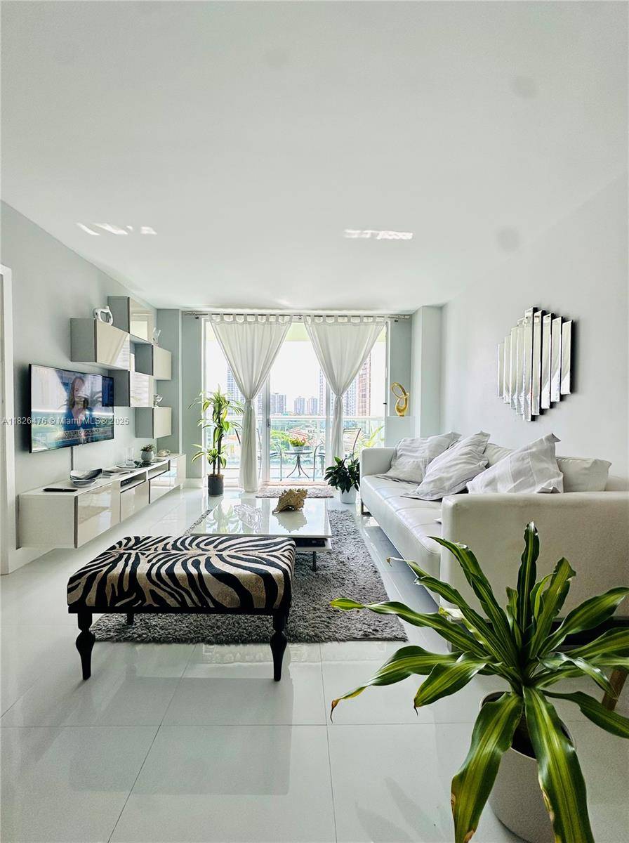 19390 Collins AveSunny Isles Beach - Condo 5+ Stories,Condo condo unit 911 - picture