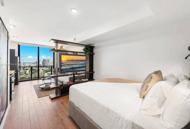 398 NE 5th StMiami - Condo-Hotel,Condo condo unit 4207 - picture