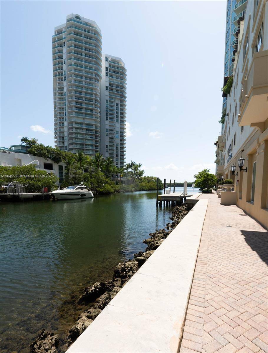 150 Sunny Isles BlvdSunny Isles Beach - Townhouse/Villa-Annual,Townhouse condo unit 1-TH403 - picture