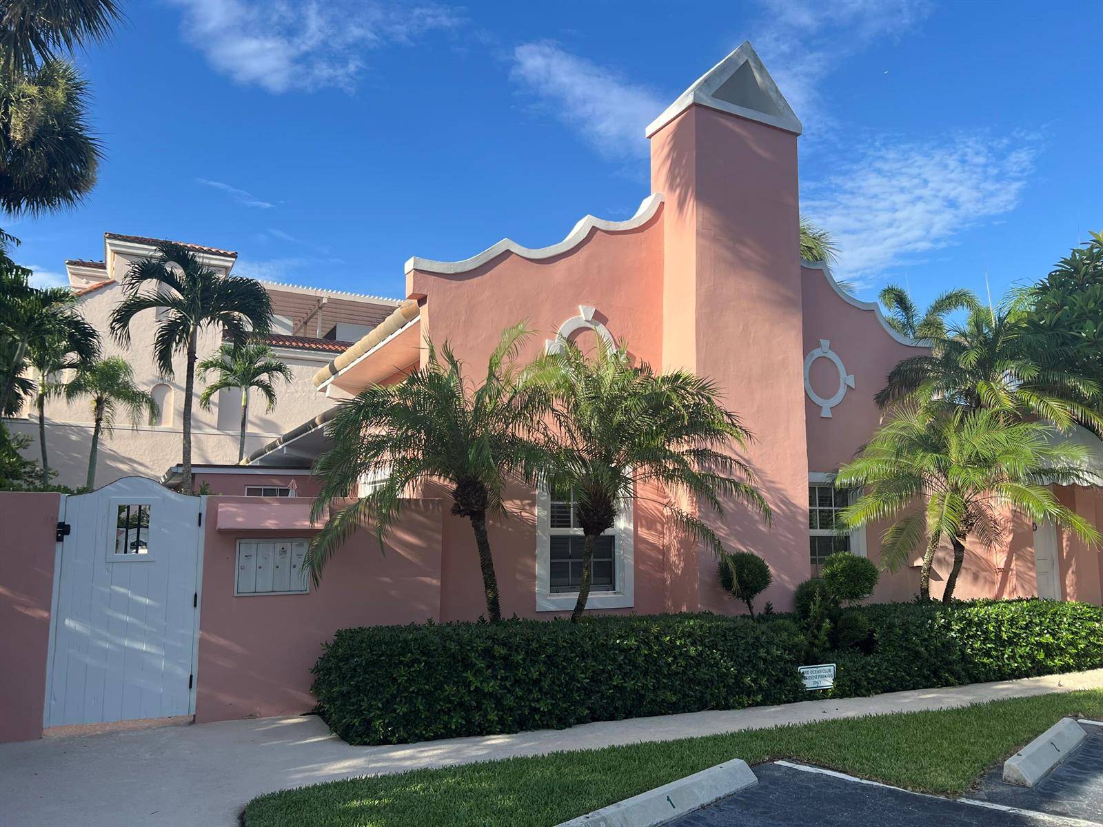 142 PeruvianPalm Beach - Condo condo unit 101 - picture
