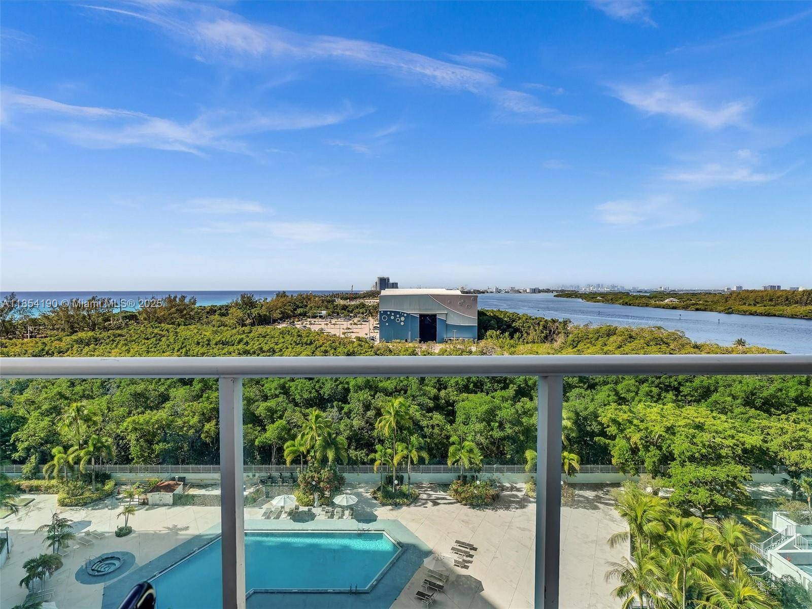 100 Bayview DrSunny Isles Beach - Condo 5+ Stories,Condo condo unit 1025 - picture