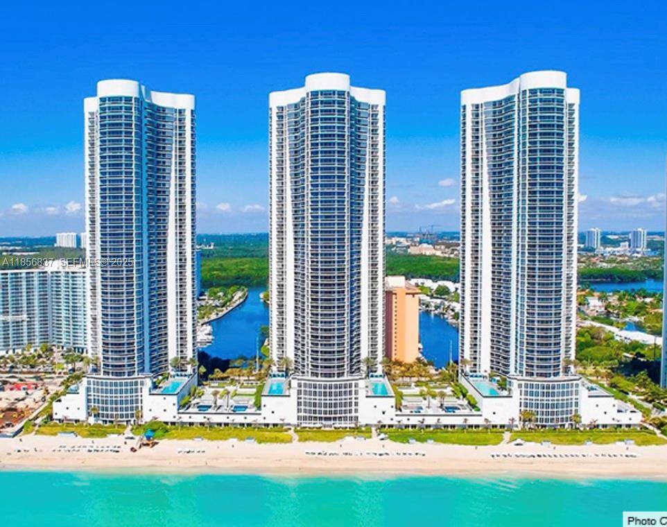 15811 Collins AveSunny Isles Beach - Condo/Co-Op/Seasonal,Condo condo unit 2805 - picture