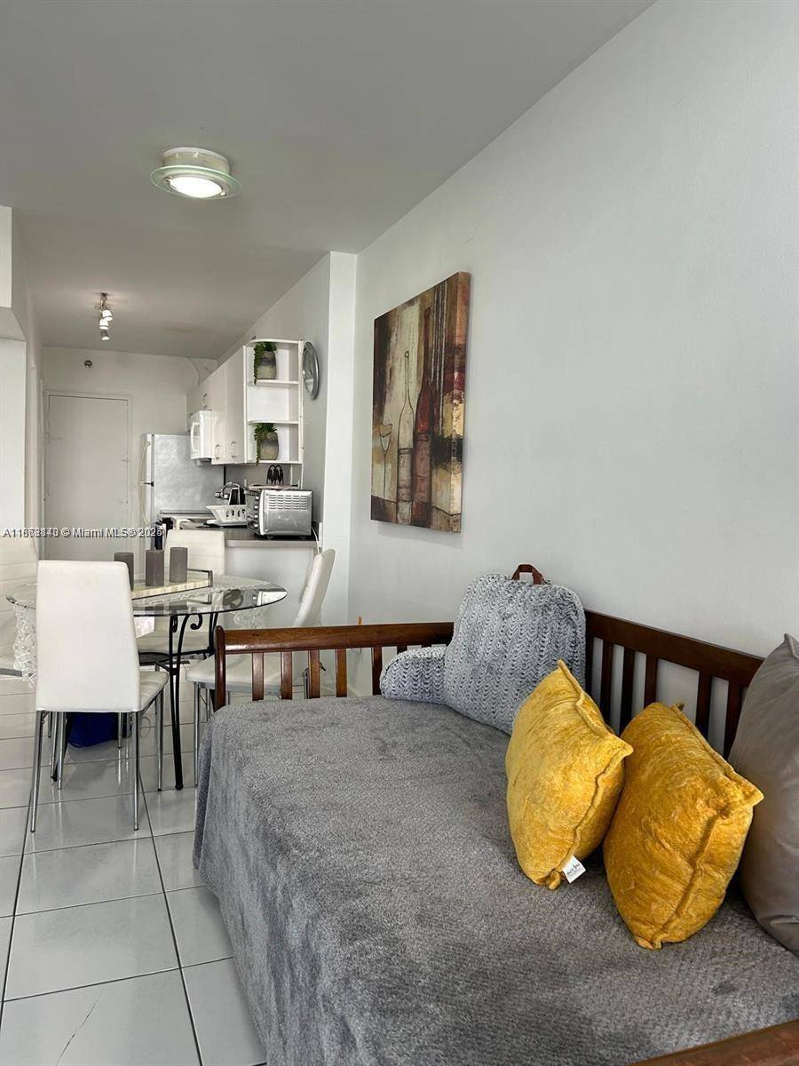 100 Lincoln RdMiami Beach - Condo 5+ Stories,Condo condo unit 437 - picture