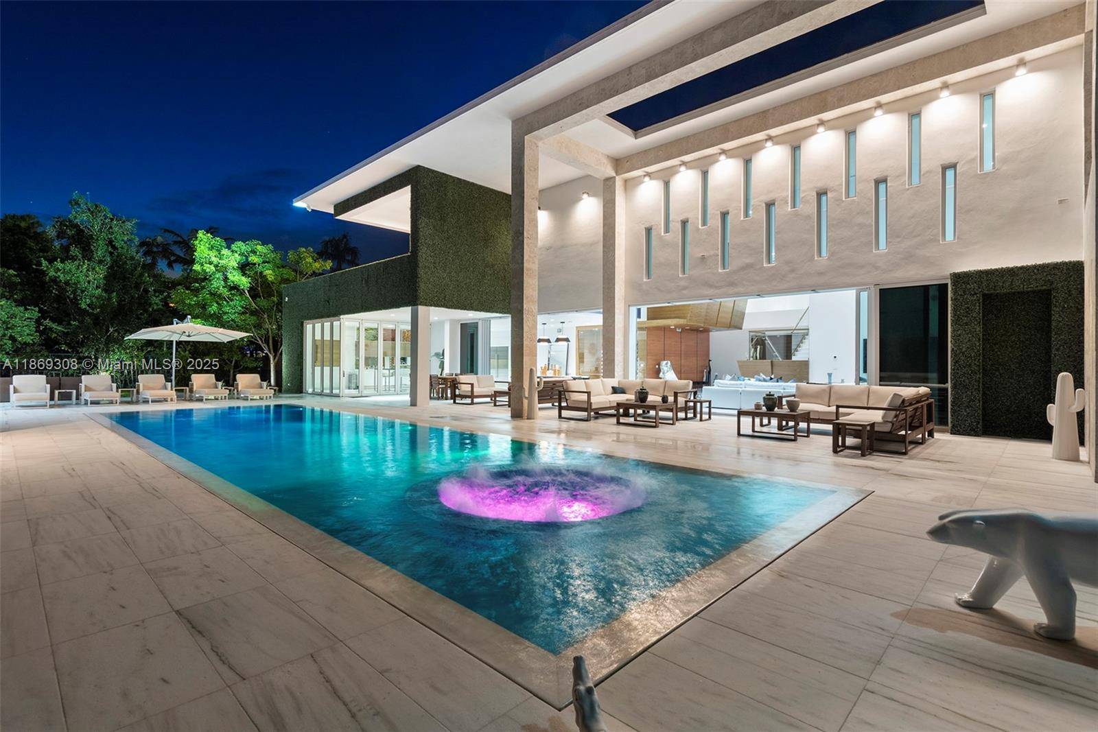 7450 SW 102nd StPinecrest - picture