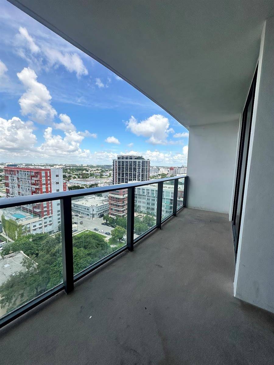 1600 NE 1st AveMiami - Condo/Co-Op/Seasonal,Apartment condo unit 1612 - picture