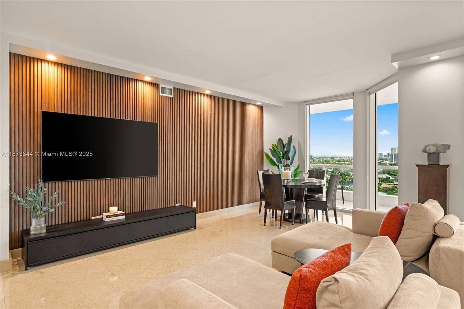 21200 Point PlAventura - Condo/Co-Op/Seasonal,Condo condo unit 1102 - picture