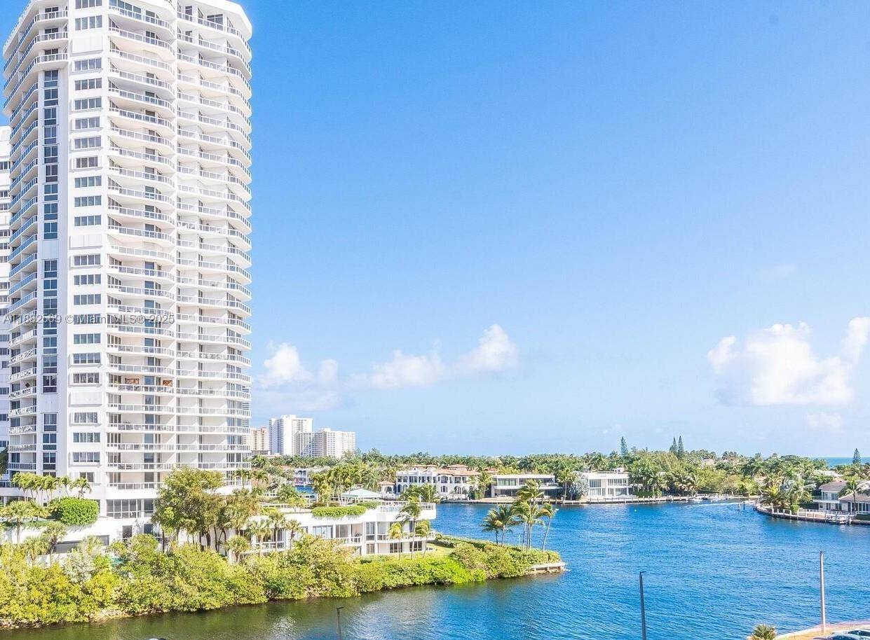 20515 E Country Club DrAventura - Condo 5+ Stories,Condo condo unit 442 - picture