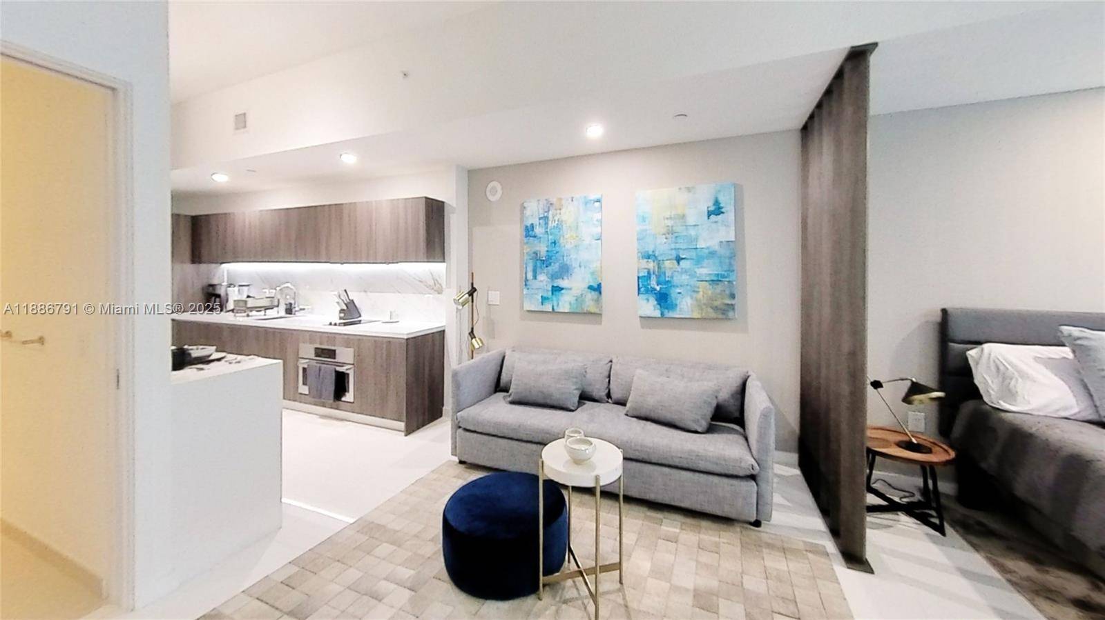 851 NE 1st AveMiami - Condo/Co-Op/Annual,Condo condo unit 301 - picture