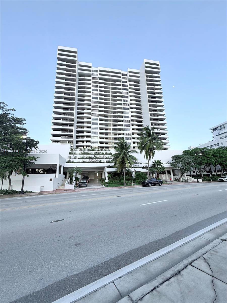 2555 Collins AveMiami Beach - Condo 5+ Stories,Condo condo unit 2112 - picture