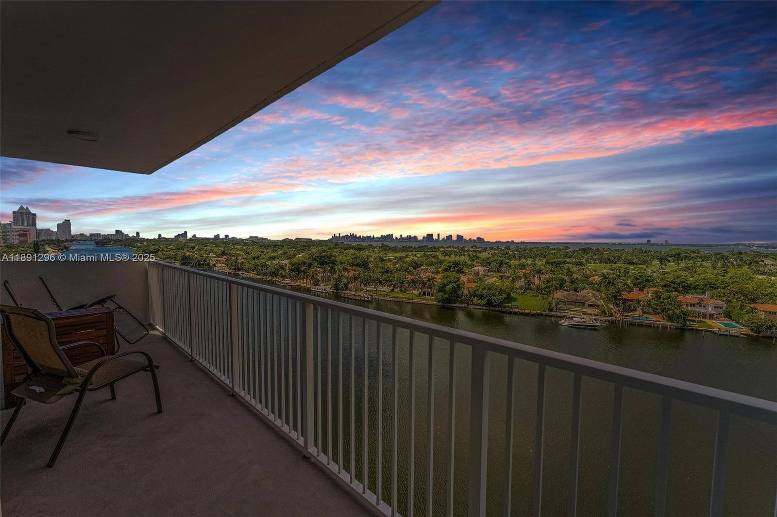 5838 Collins AveMiami Beach - Condo 5+ Stories,Condo condo unit 11B - picture