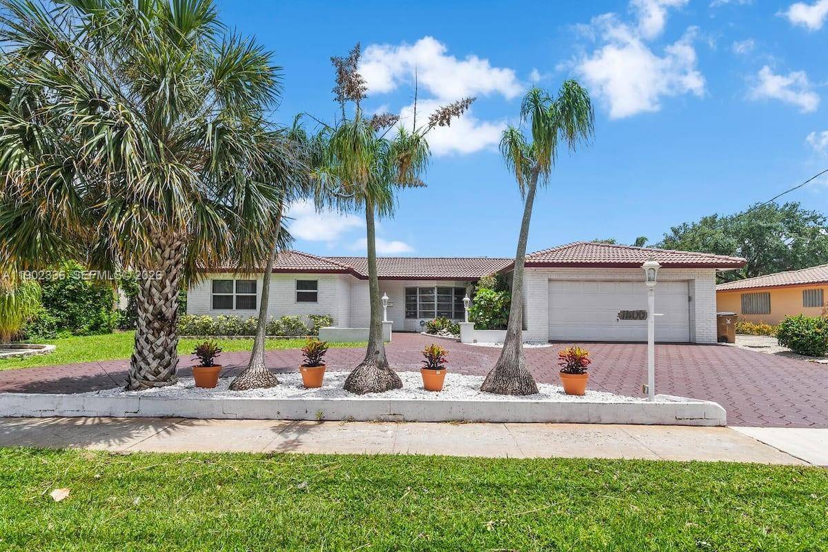 1500 NW 45th StPompano Beach - picture