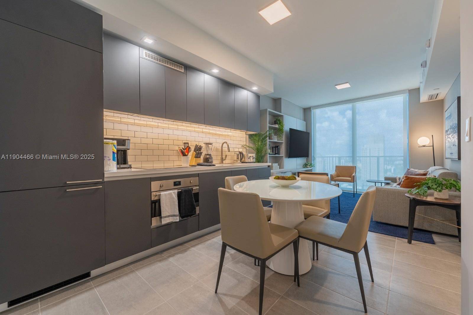 227 NE 2nd StMiami - Condo-Hotel,Condo condo unit 3104 - picture