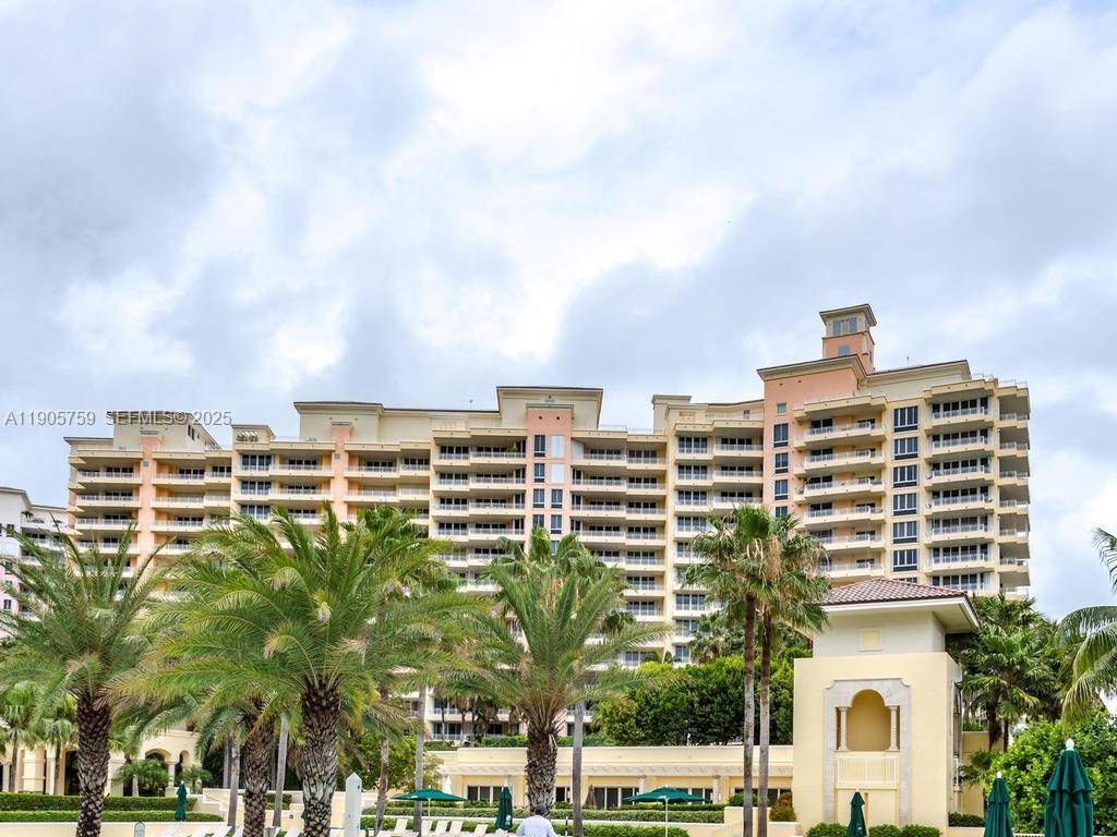 791 SE Crandon BlvdKey Biscayne - Condo/Co-Op/Seasonal,Condo condo unit 703 - picture