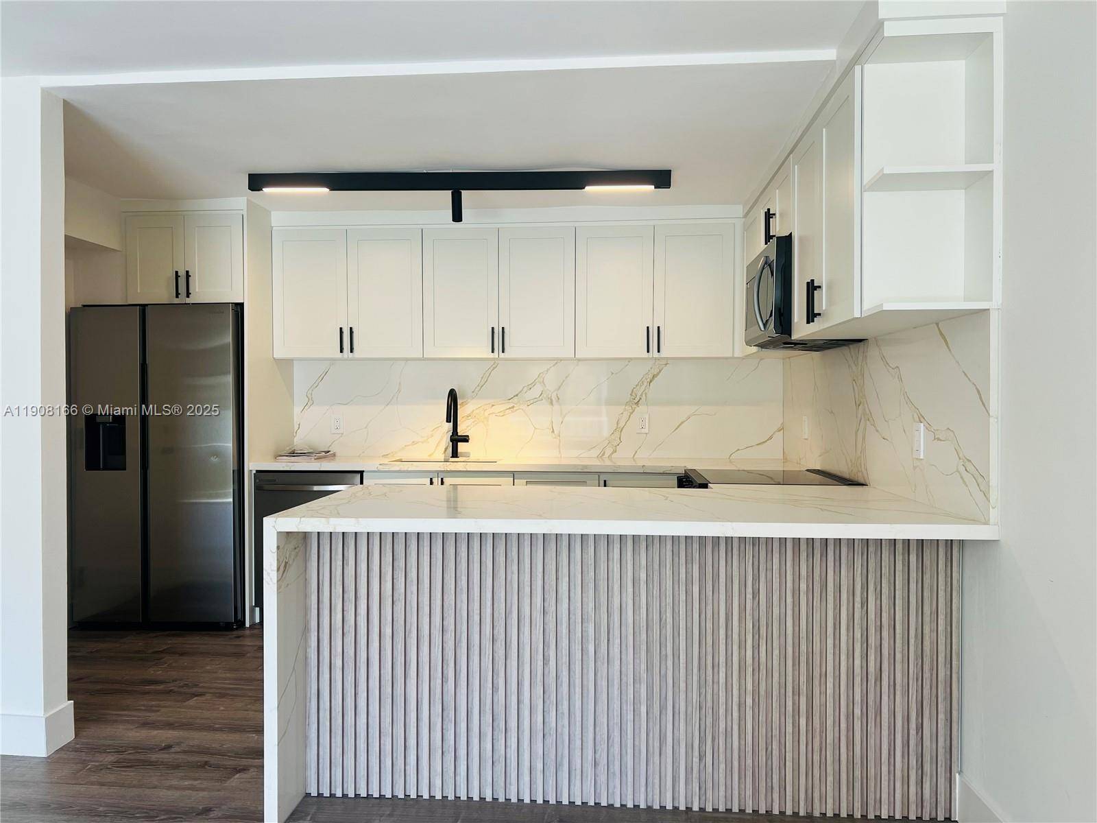 201 Jefferson AveMiami Beach - Condo/Co-Op/Annual,Condo condo unit 4C - picture