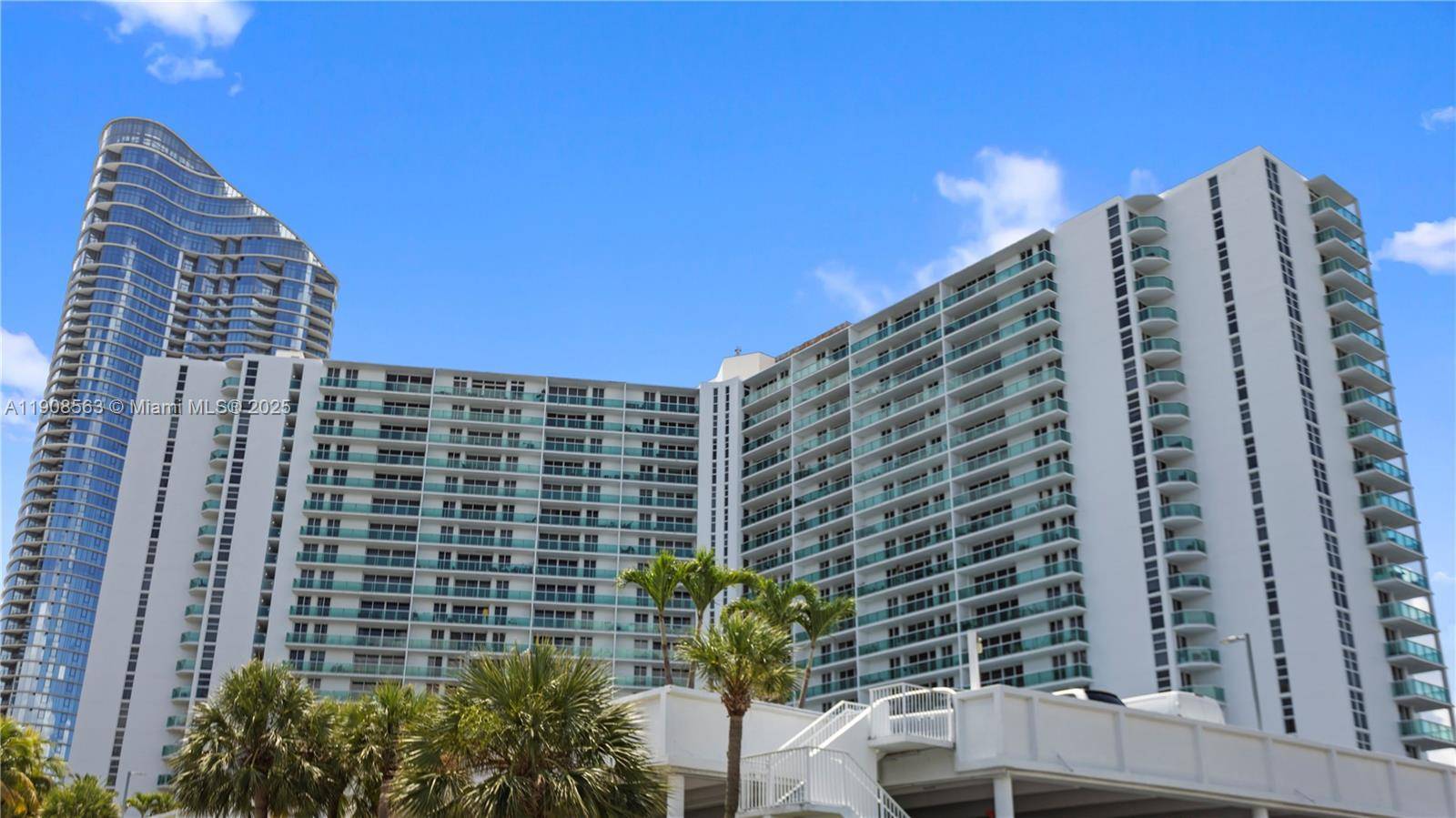 100 Bayview DrSunny Isles Beach - Condo 5+ Stories,Condo condo unit 227 - picture