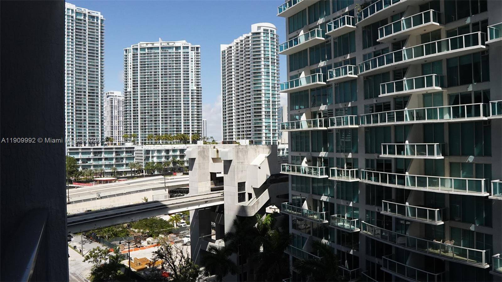 31 SE 6th StMiami - Condo/Co-Op/Seasonal,Condo condo unit 1108 - picture