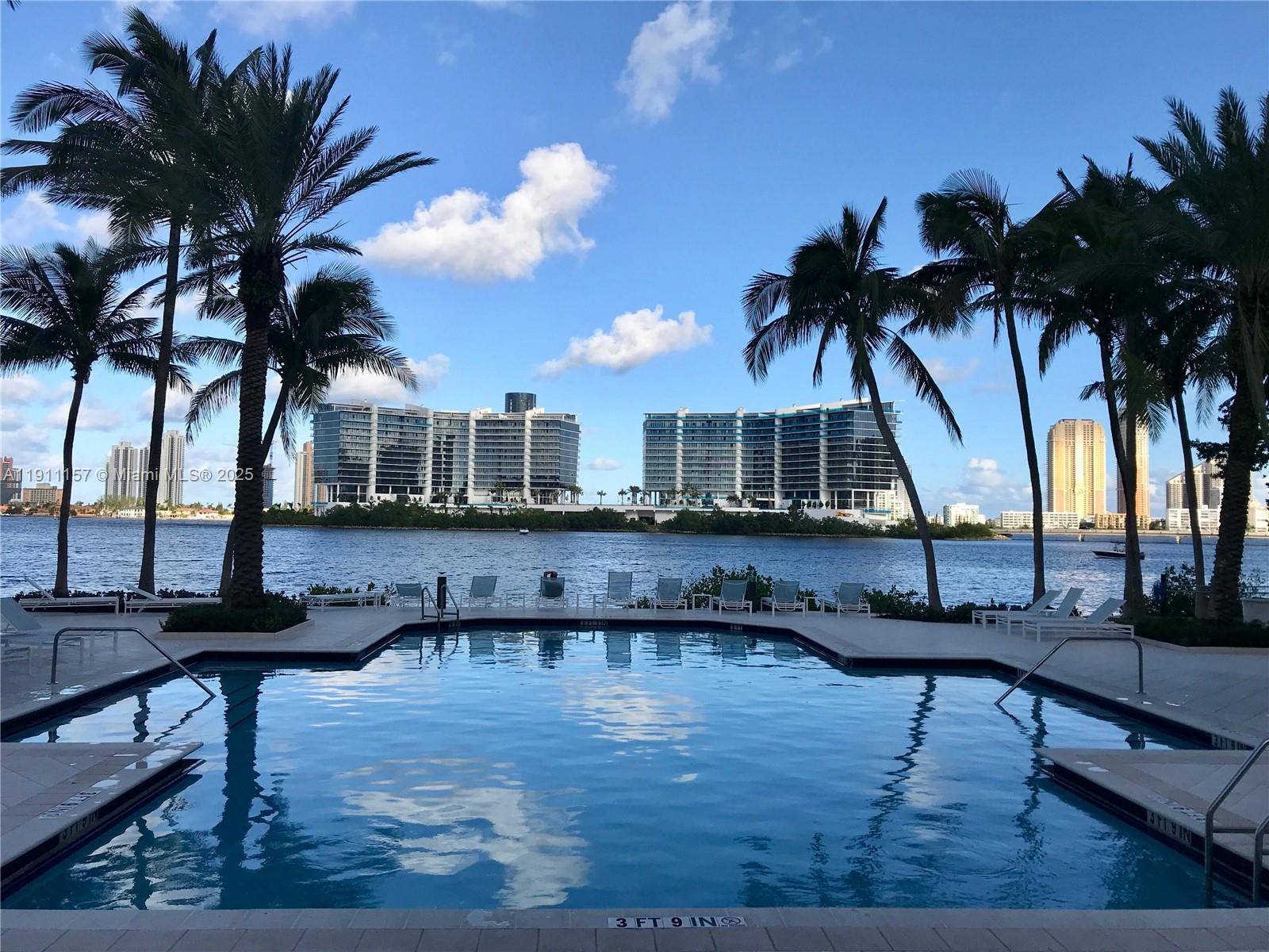 3235 NE 184th StAventura - Condo/Co-Op/Annual,Condo condo unit 11103 - picture