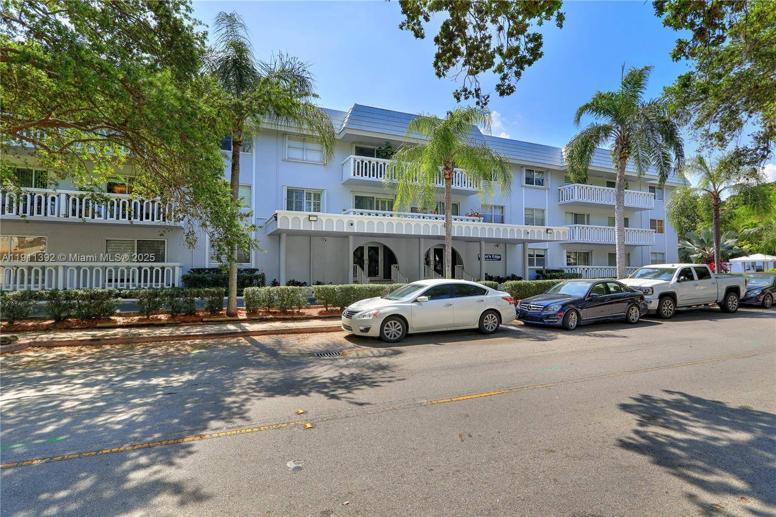 100 Edgewater DrCoral Gables - Condo/Co-Op/Annual,Condo condo unit 207 - picture