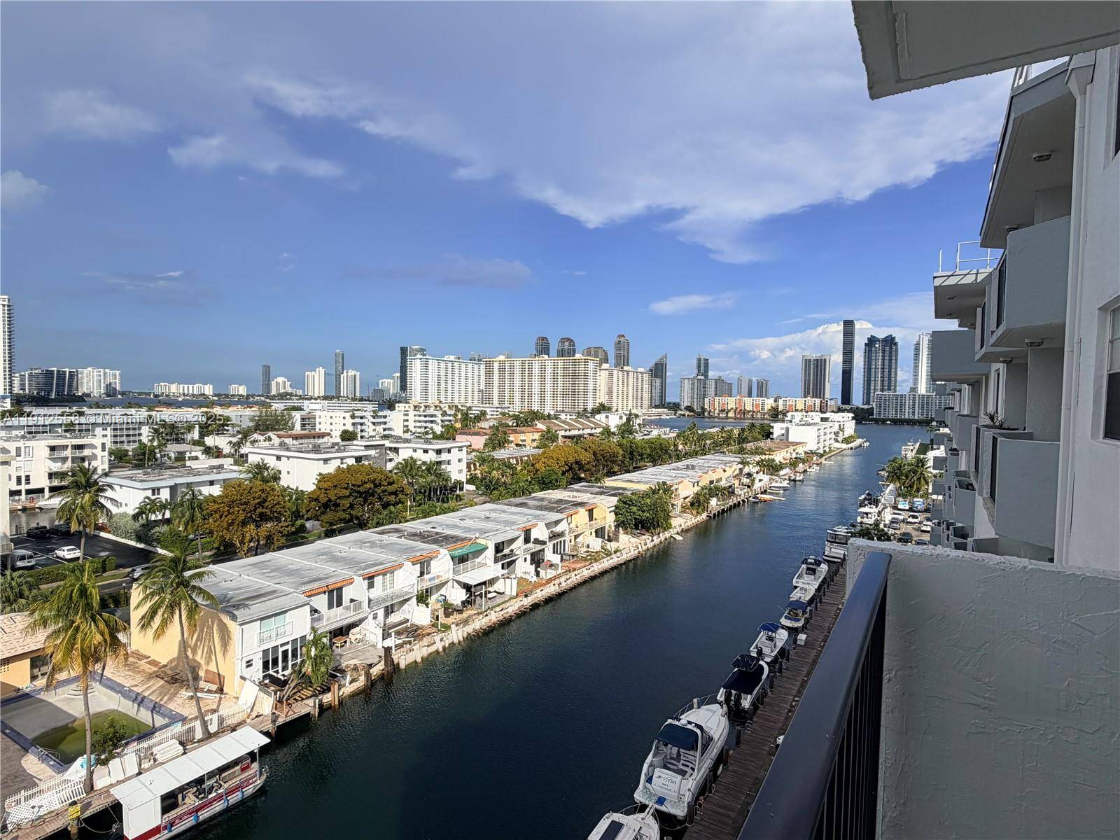 3703 NE 166th StNorth Miami Beach - Condo 5+ Stories,Condo condo unit 910 - picture