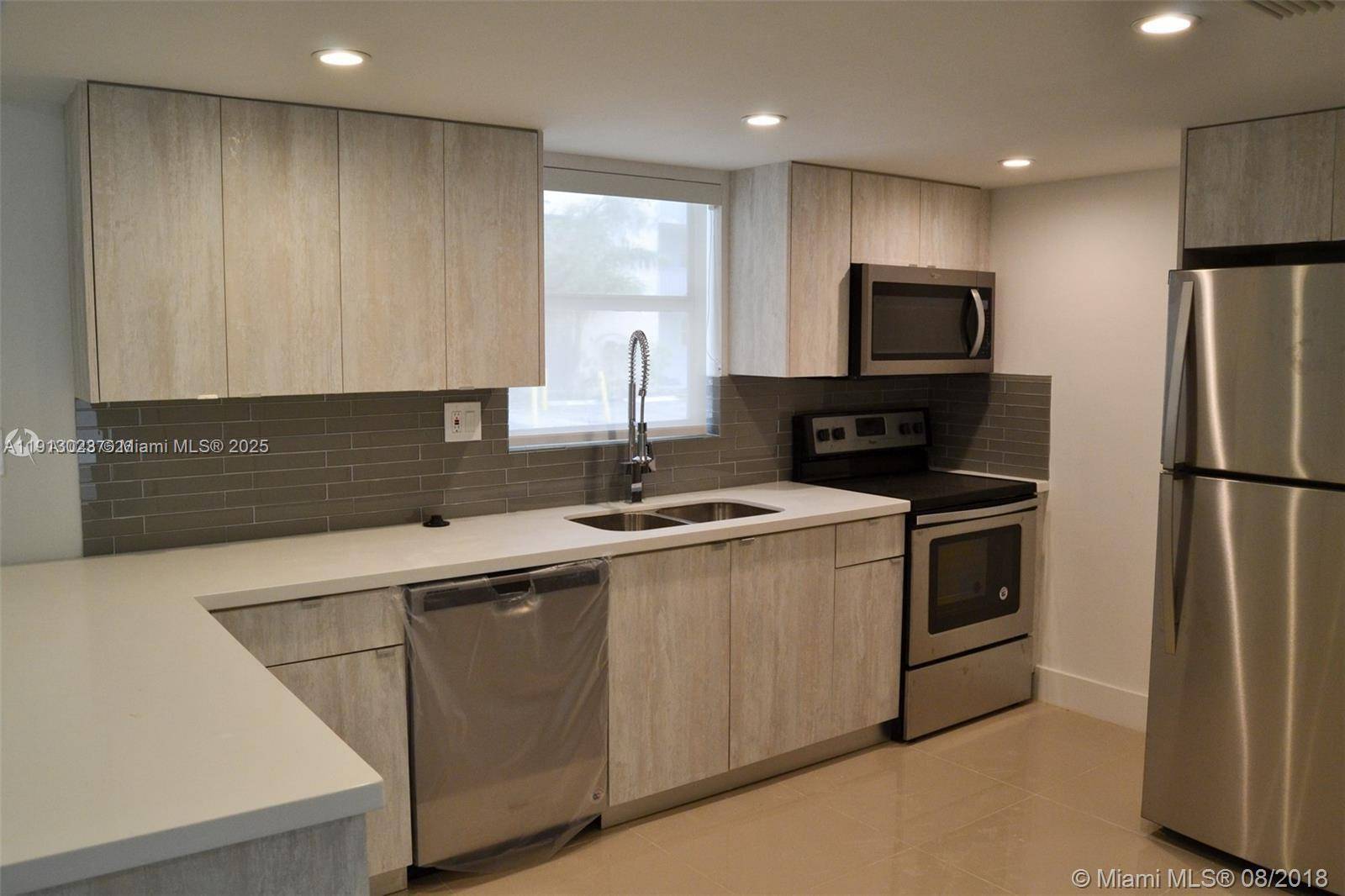 9375 Fontainebleau BlvdMiami - Condo 1-4 Stories,Condo condo unit L122 - picture
