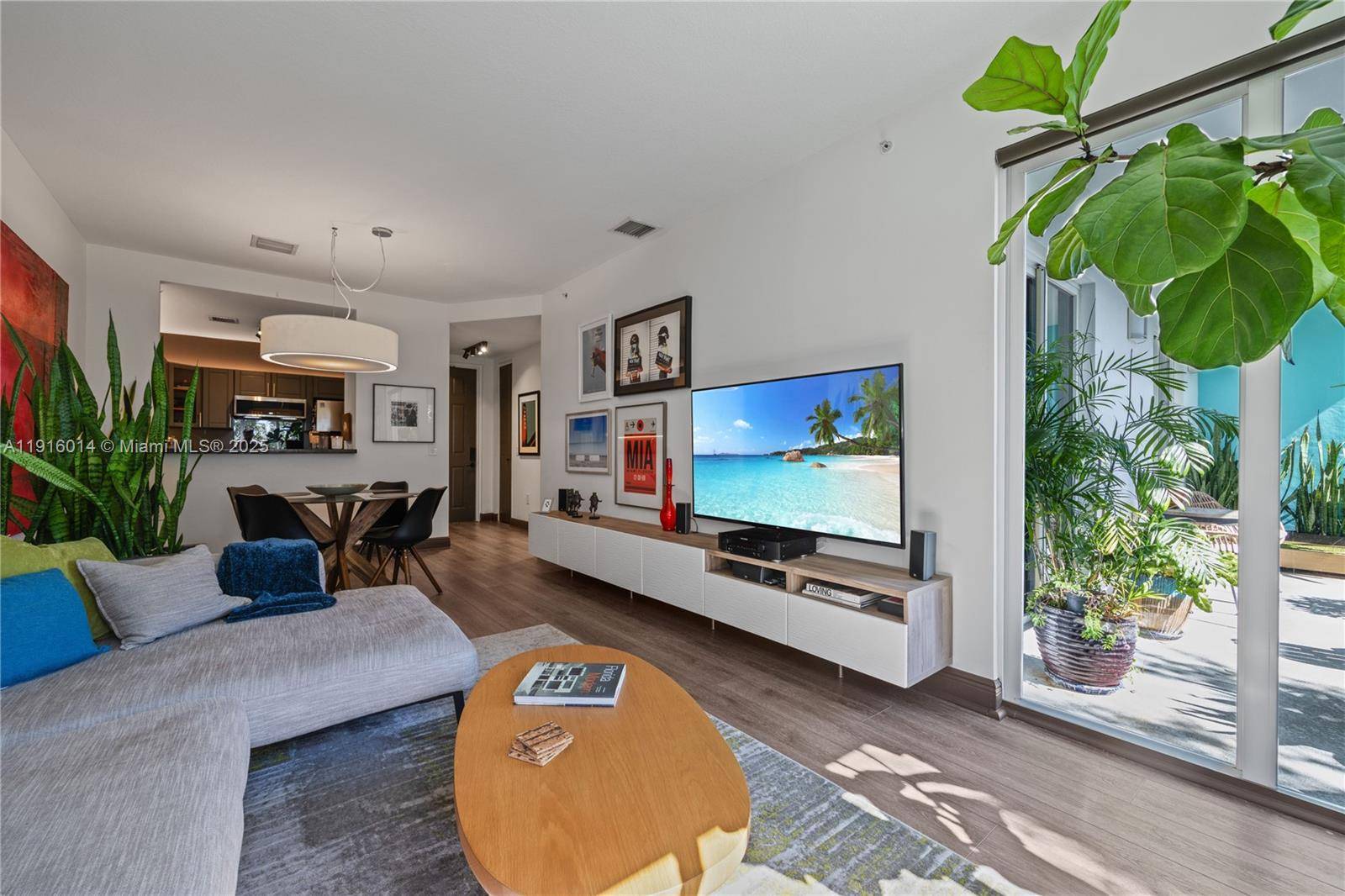 652 NE 63rd StMiami - Condo 1-4 Stories,Condo condo unit 403 - picture