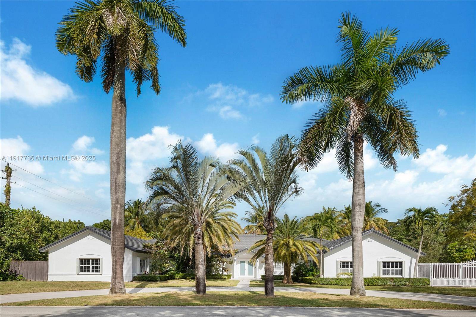 7675 SW 132nd StPinecrest - picture