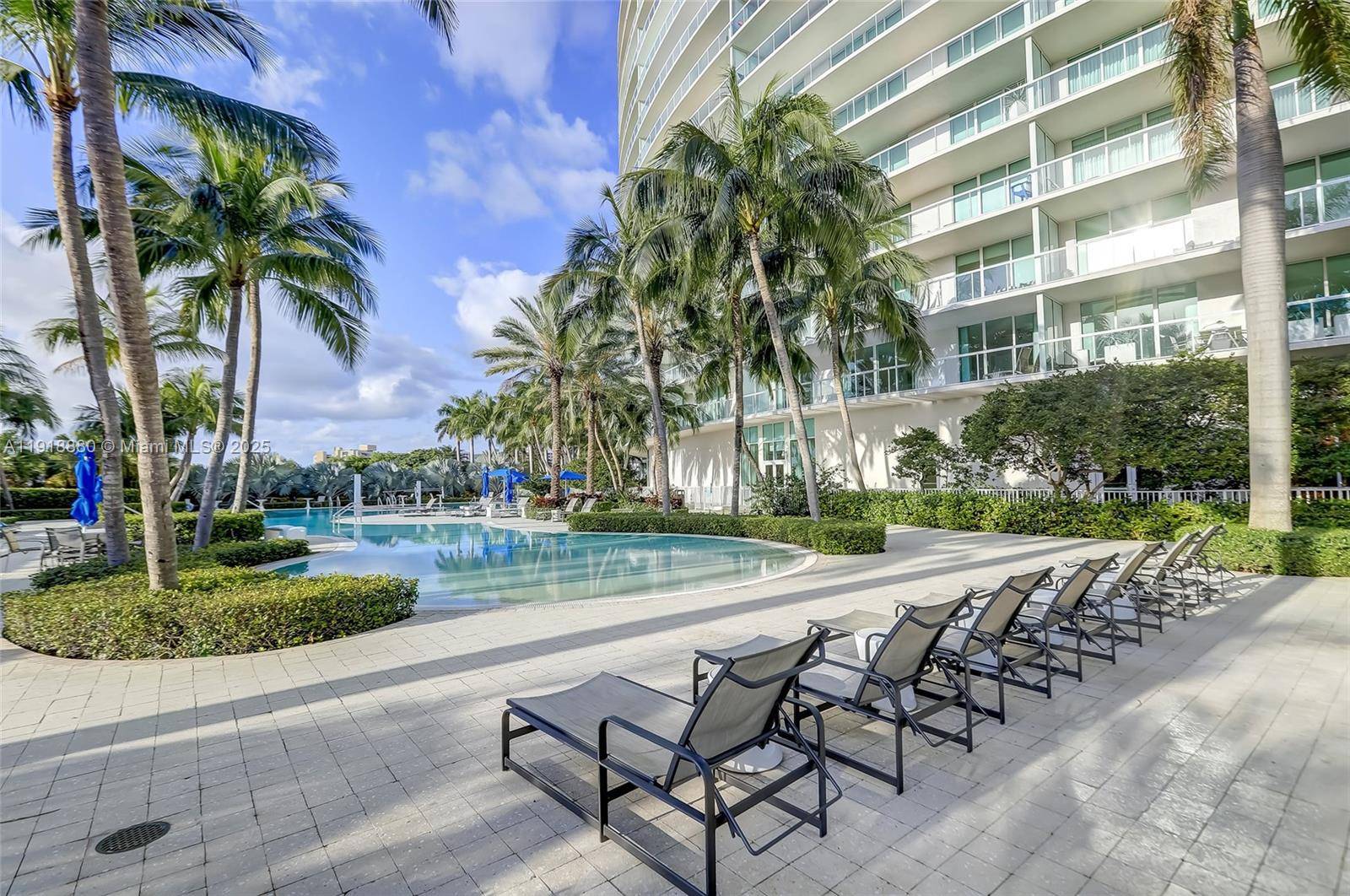 1 N Ocean BlvdPompano Beach - Condo/Co-Op/Off Season,Condo condo unit 1011 - picture
