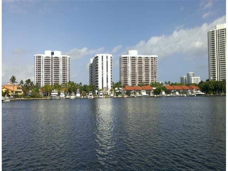 3600 Yacht Club DrAventura - Condo/Co-Op/Seasonal,Condo condo unit 1204 - picture