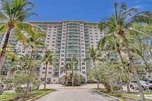 19390 Collins AveSunny Isles Beach - Condo/Co-Op/Annual,Condo condo unit 320 - picture