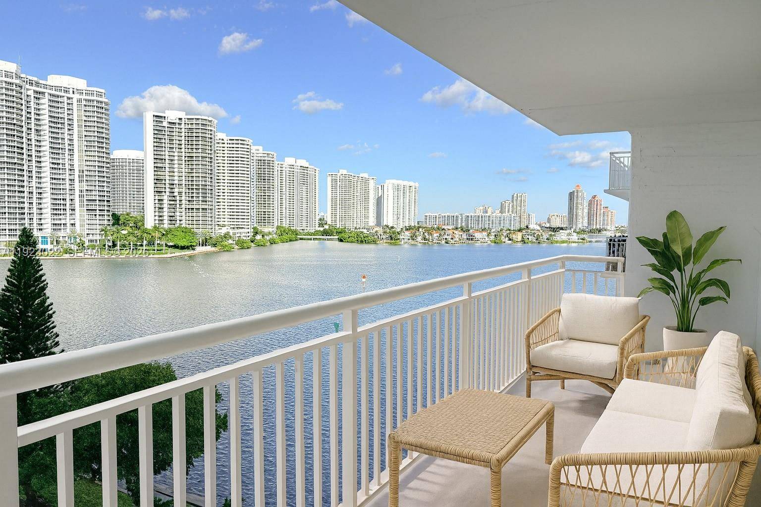 301 174th StSunny Isles Beach - Condo 5+ Stories,Condo condo unit 820 - picture