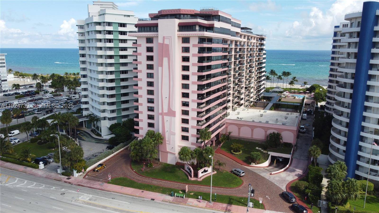 5225 Collins AveMiami Beach - Condo-Hotel,Condo condo unit 1204 - picture