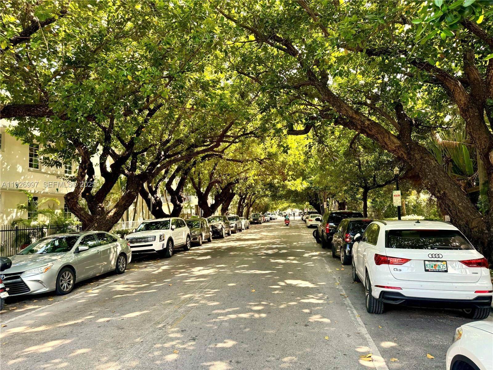 349 Meridian AveMiami Beach - Condo 1-4 Stories,Condo condo unit B202 - picture