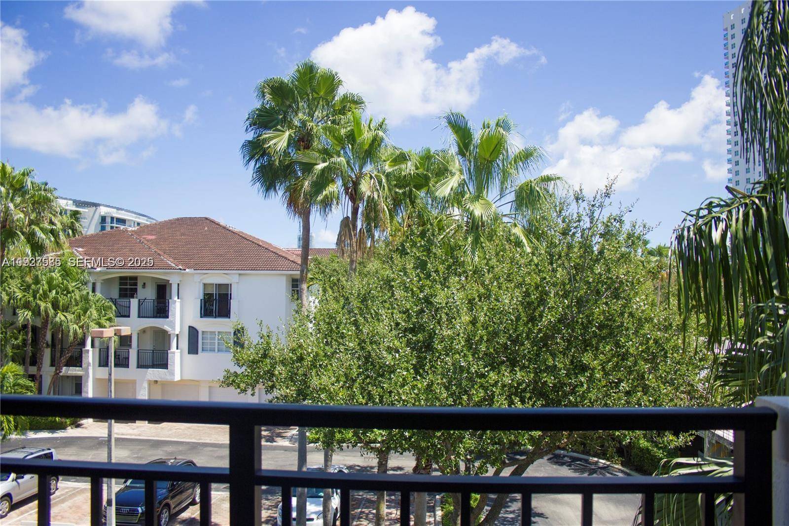 3145 NE 184th StAventura - Condo/Co-Op/Annual,Condo condo unit 5306 - picture