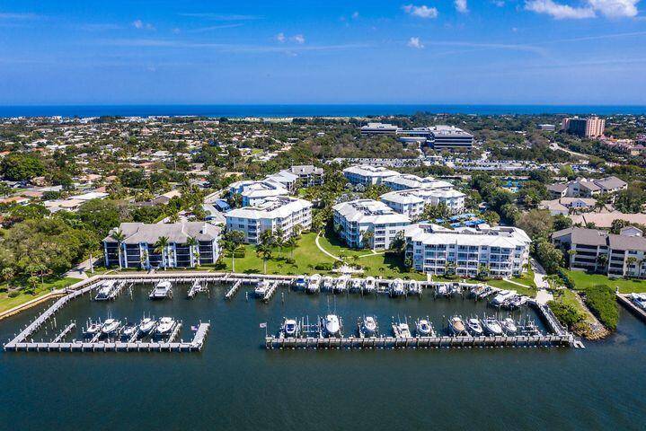 834 Bay ColonyJuno Beach - picture